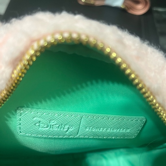 NWT Stoney Clover Lane X Minnie Sherpa crossbody- make an offer - Picture 2 of 9